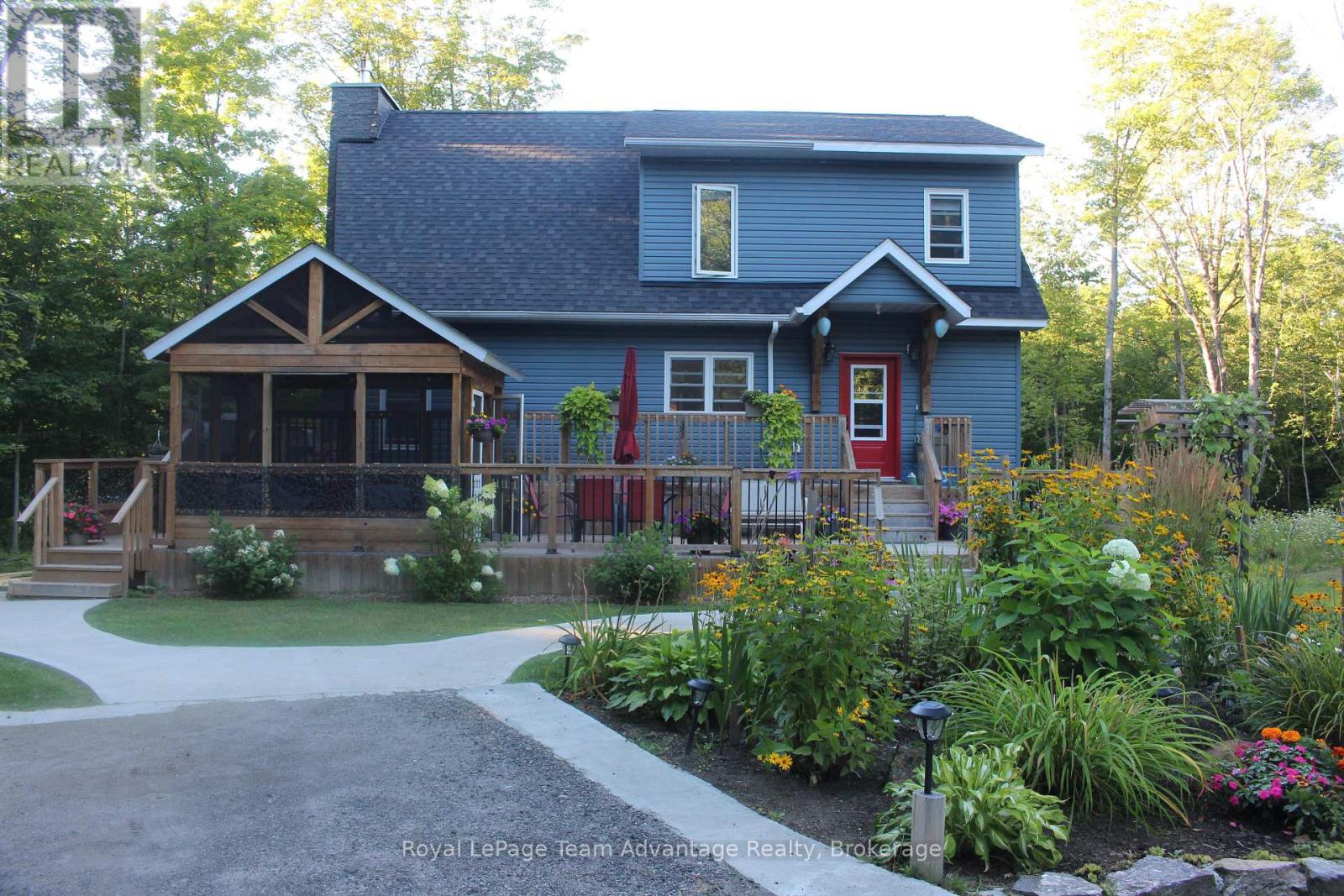 17 Hagerman Court, Seguin, Ontario  P2A 0B2 - Photo 1 - X12427159