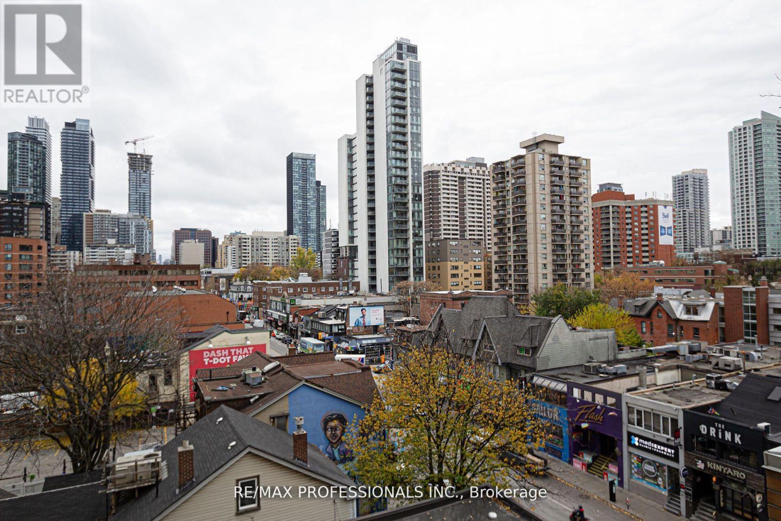 1007 - 70 Alexander Street, Toronto, Ontario  M4Y 3B6 - Photo 29 - C12427096