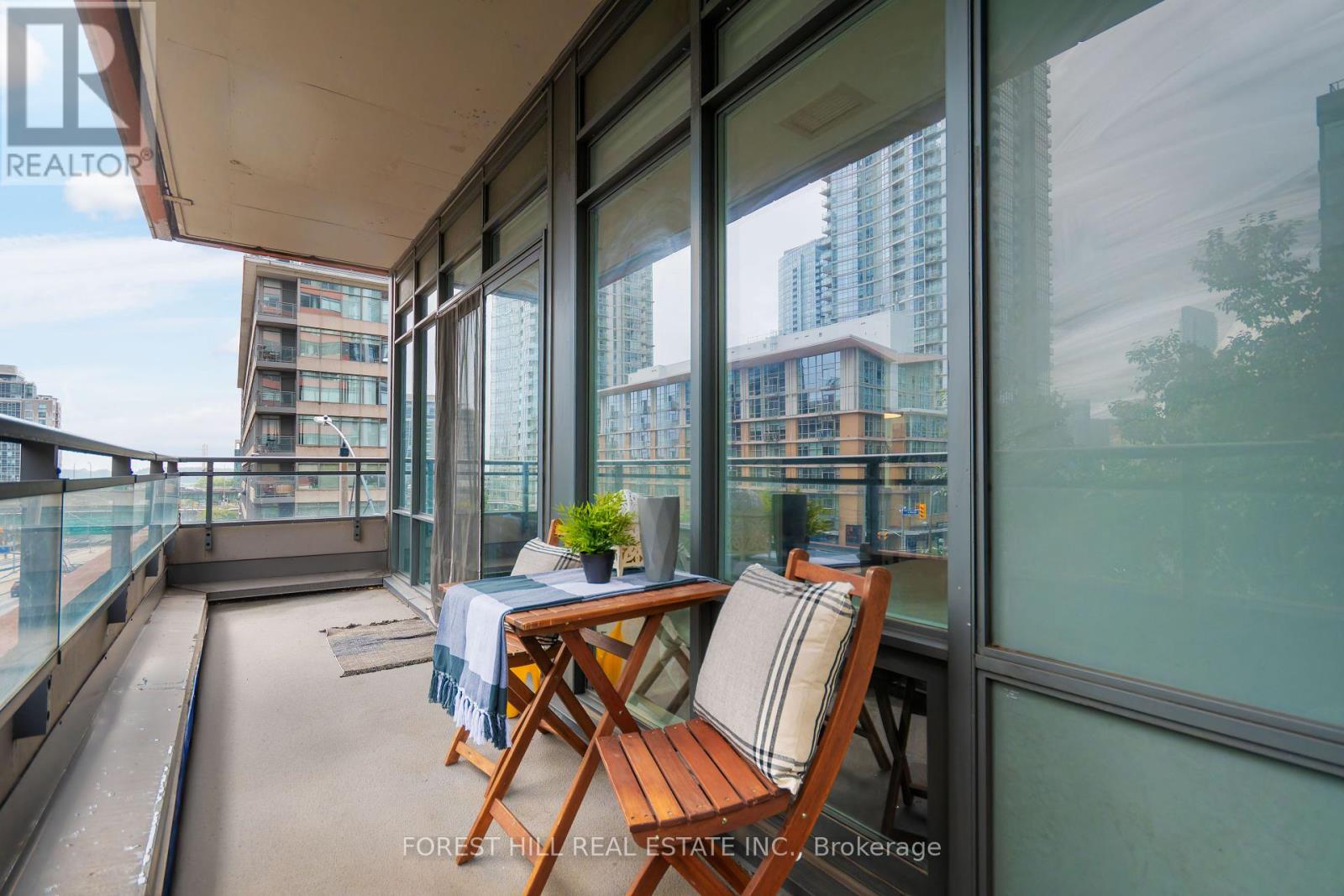 218 - 4k Spadina Avenue, Toronto, Ontario  M5V 3Y9 - Photo 12 - C12427112