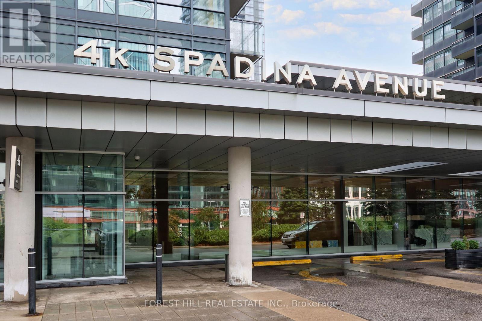 218 - 4k Spadina Avenue, Toronto, Ontario  M5V 3Y9 - Photo 2 - C12427112