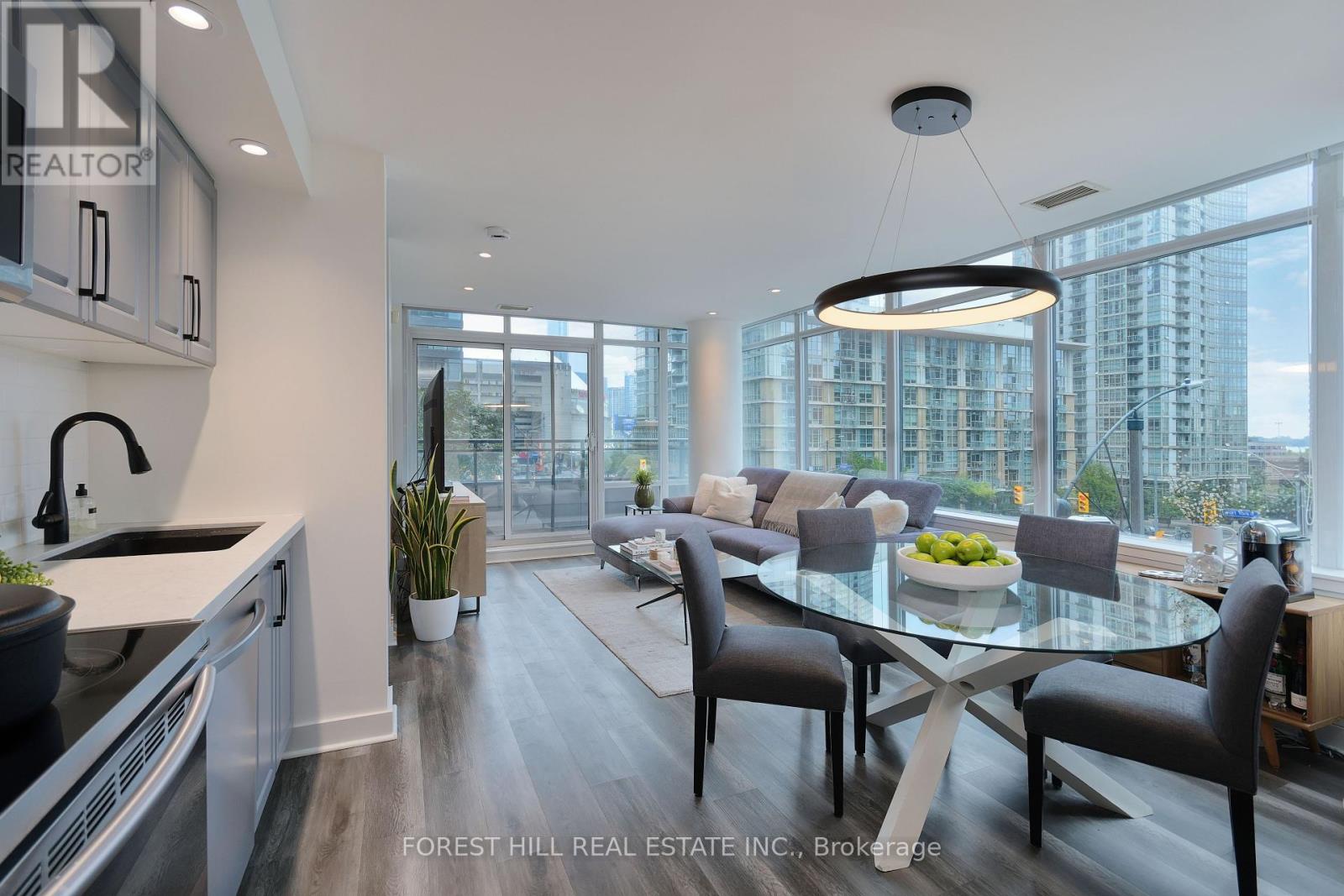 218 - 4k Spadina Avenue, Toronto, Ontario  M5V 3Y9 - Photo 7 - C12427112