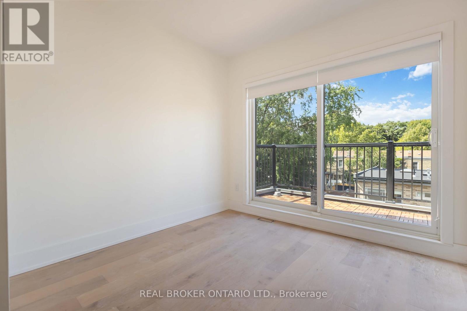 Unit R - 72 Jones Avenue, Toronto, Ontario  M4M 2Z8 - Photo 16 - E12427089