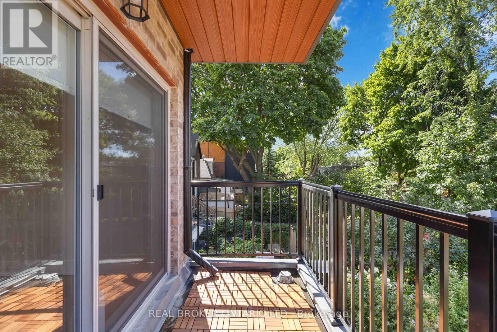 Unit R - 72 Jones Avenue, Toronto, Ontario  M4M 2Z8 - Photo 21 - E12427089
