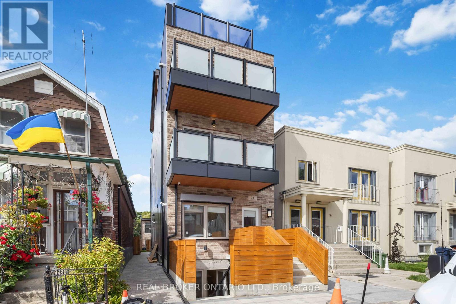 UNIT B - 72 JONES AVENUE, Toronto, Ontario