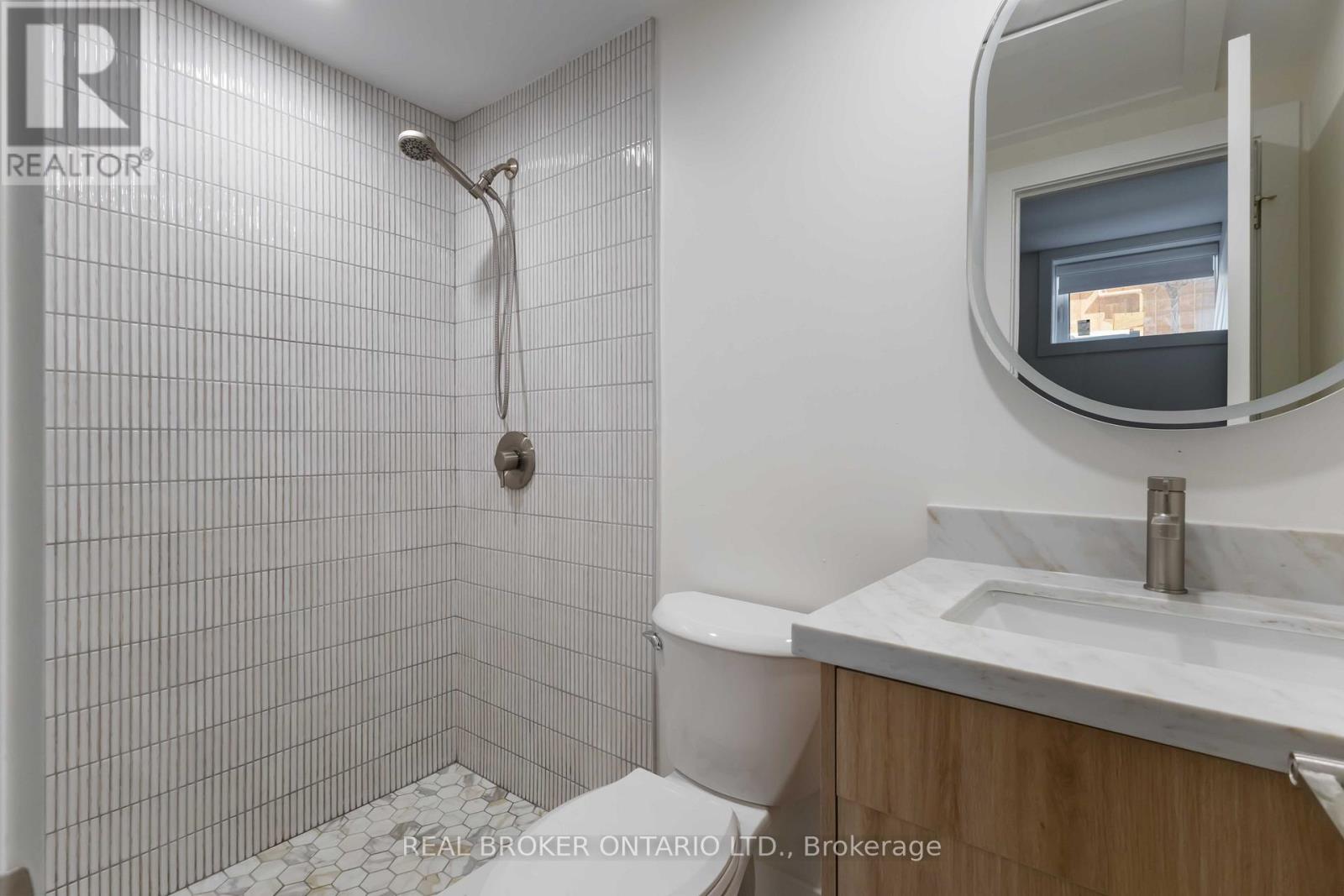 Unit B - 72 Jones Avenue, Toronto, Ontario  M4M 2Z8 - Photo 9 - E12427098