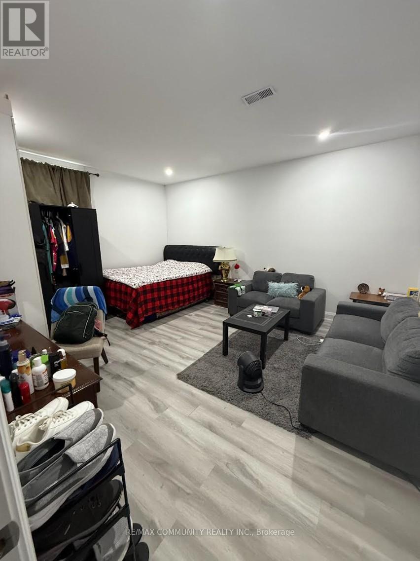 Basement - 25 Hearth Place, Toronto, Ontario  M1C 0C4 - Photo 3 - E12427118