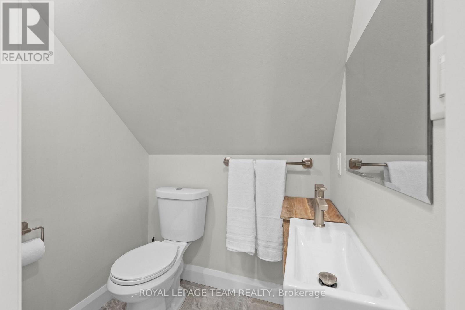 6101 First Line Road, Ottawa, Ontario  K0A 2E0 - Photo 22 - X12427227