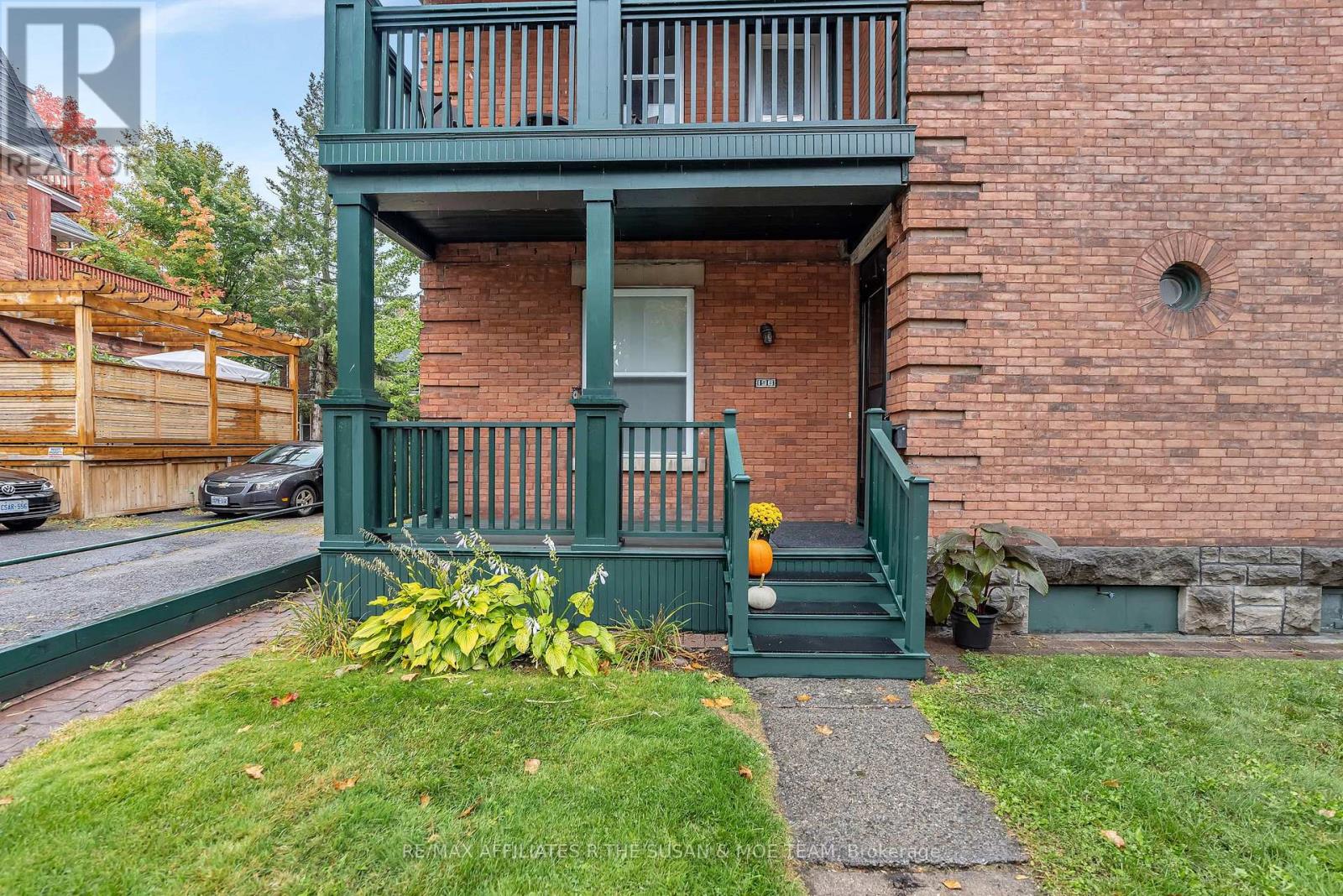 196-194 Augusta Street, Ottawa, Ontario  K1N 8C3 - Photo 2 - X12427271