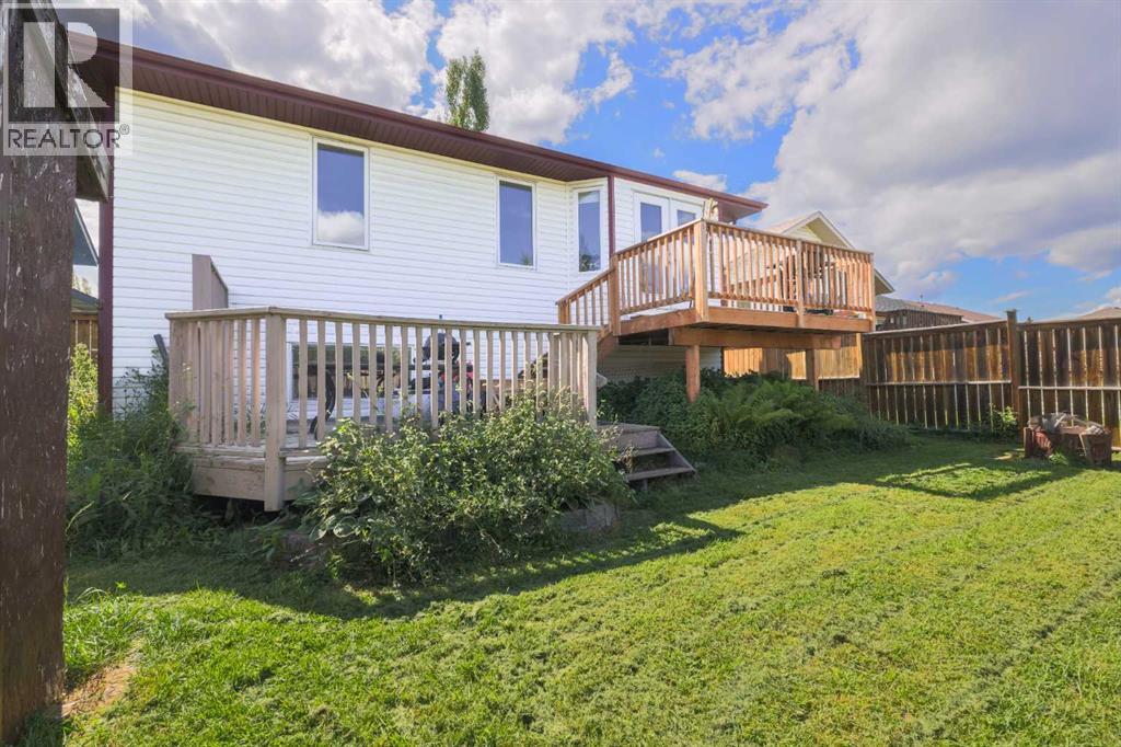 6403, 54 Street, Rocky Mountain House, Alberta  T4T 1N5 - Photo 3 - A2247997