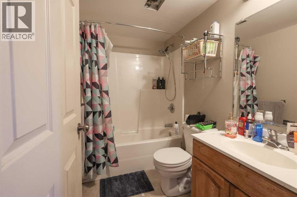 6403, 54 Street, Rocky Mountain House, Alberta  T4T 1N5 - Photo 21 - A2247997