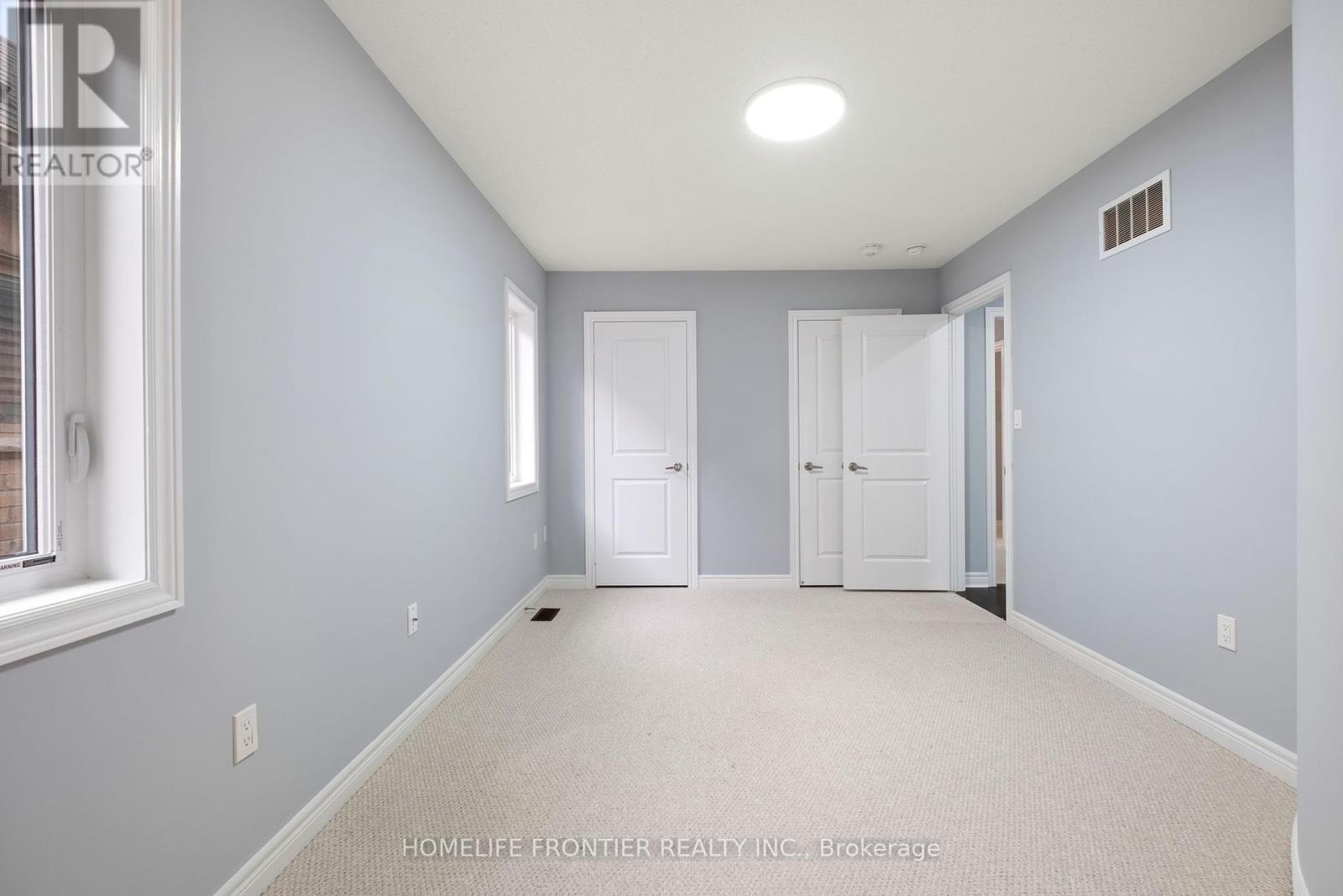 227 Inverness Way, Bradford West Gwillimbury, Ontario  L3Z 0W6 - Photo 32 - N12427065