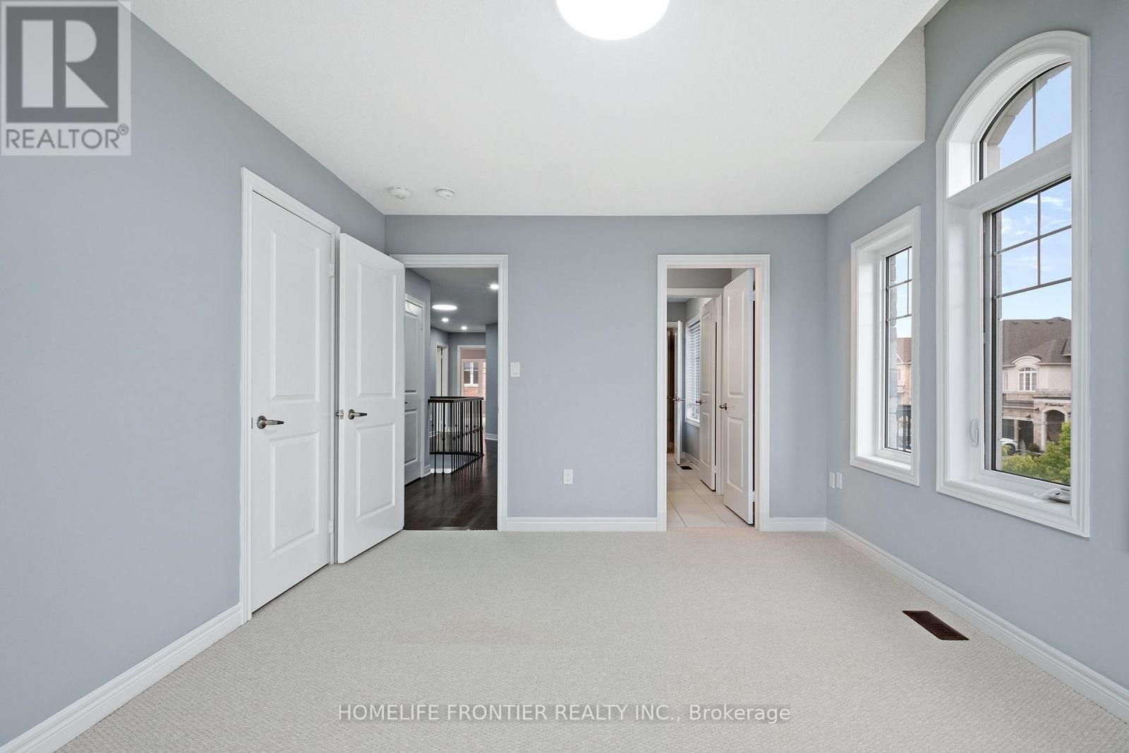 227 Inverness Way, Bradford West Gwillimbury, Ontario  L3Z 0W6 - Photo 37 - N12427065