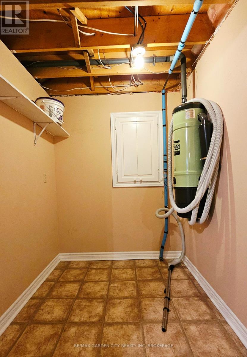 45 - 122 Bunting Road, St. Catharines (E. Chester), Ontario  L2P 3X7 - Photo 24 - X12427165