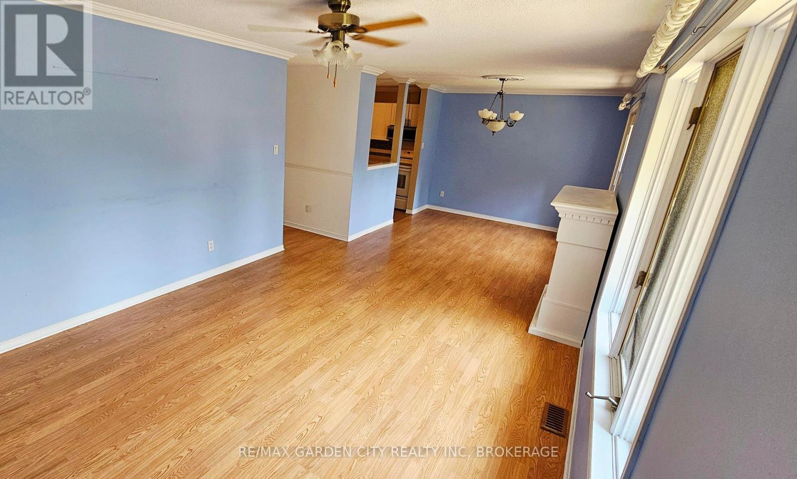 45 - 122 Bunting Road, St. Catharines (E. Chester), Ontario  L2P 3X7 - Photo 7 - X12427165
