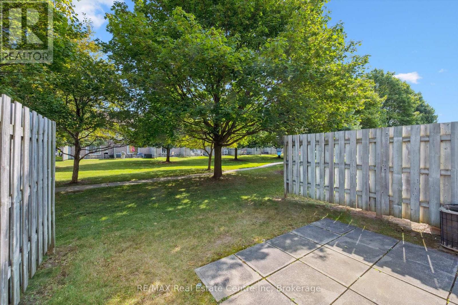 65 Roehampton Crescent, Guelph, Ontario  N1L 1M8 - Photo 31 - X12427228