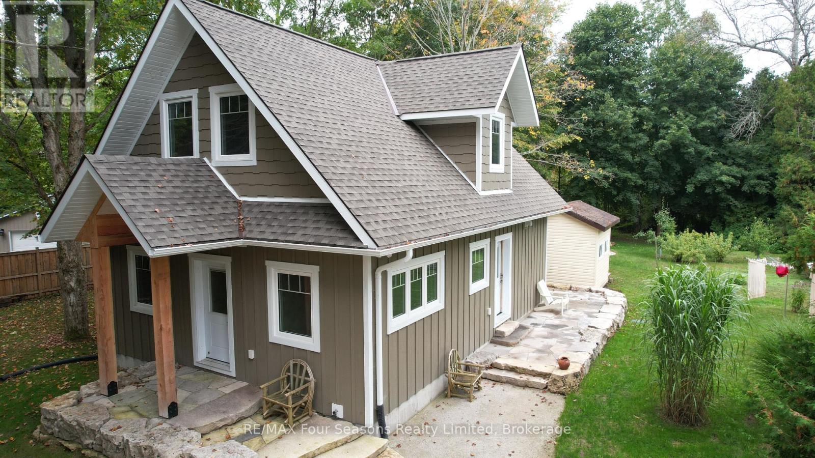 457 Huron Road, South Bruce Peninsula, Ontario  N0H 2T0 - Photo 3 - X12427254