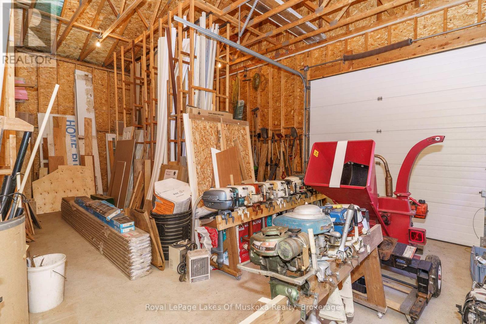 1020 Amelia Crescent, Gravenhurst, Ontario  P0E 1G0 - Photo 38 - X12427244
