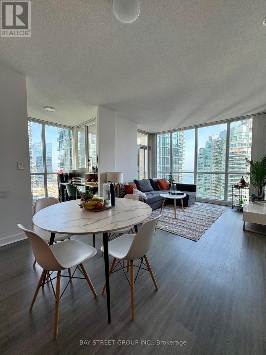 1708 - 18 HARBOUR STREET, Toronto, Ontario