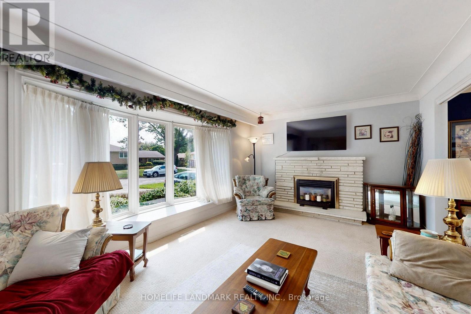 5177 Reeves Road, Burlington, Ontario  L7L 3J8 - Photo 5 - W12427067