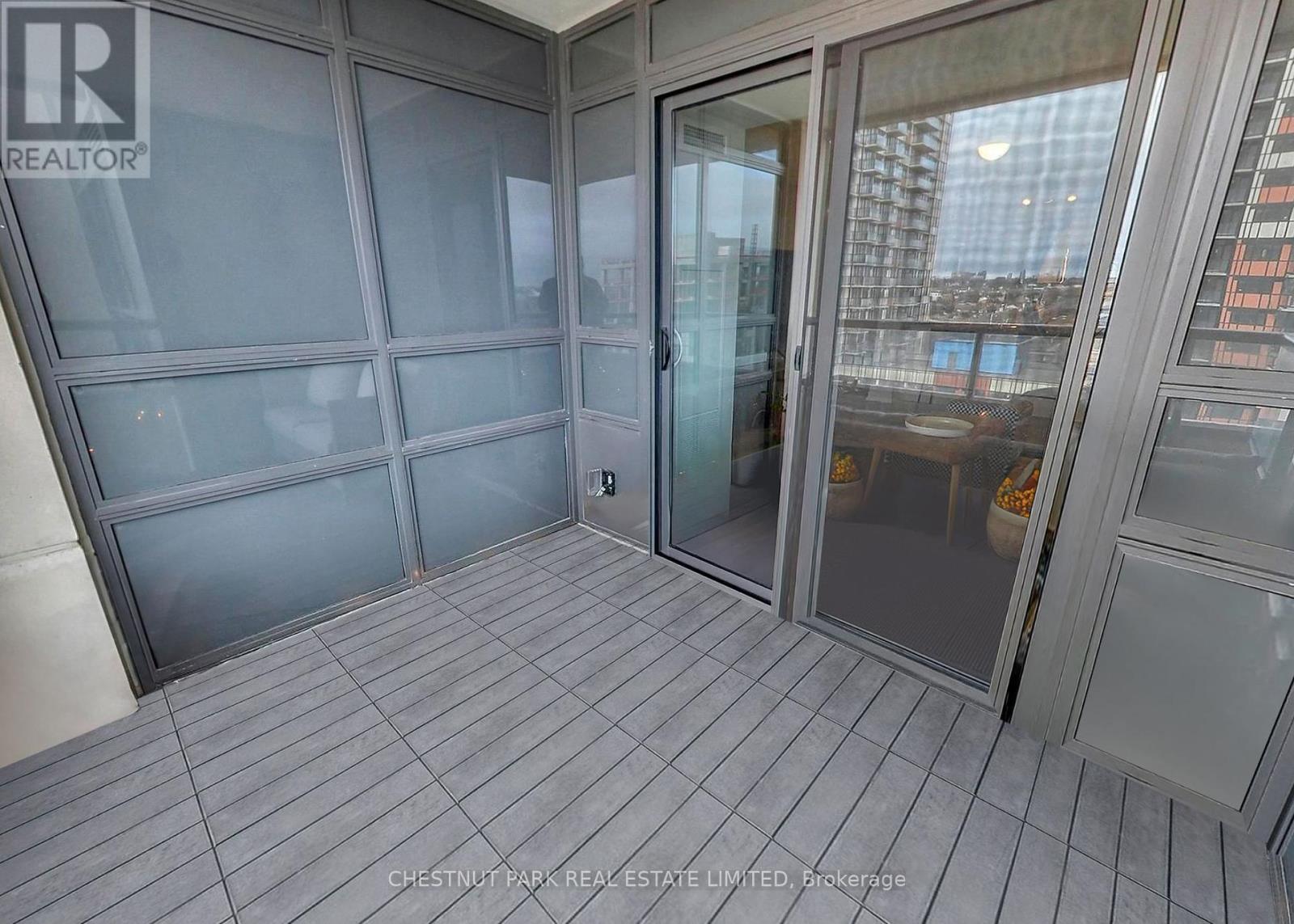 910 - 1410 Dupont Street, Toronto, Ontario  M6H 2B1 - Photo 24 - W12427068