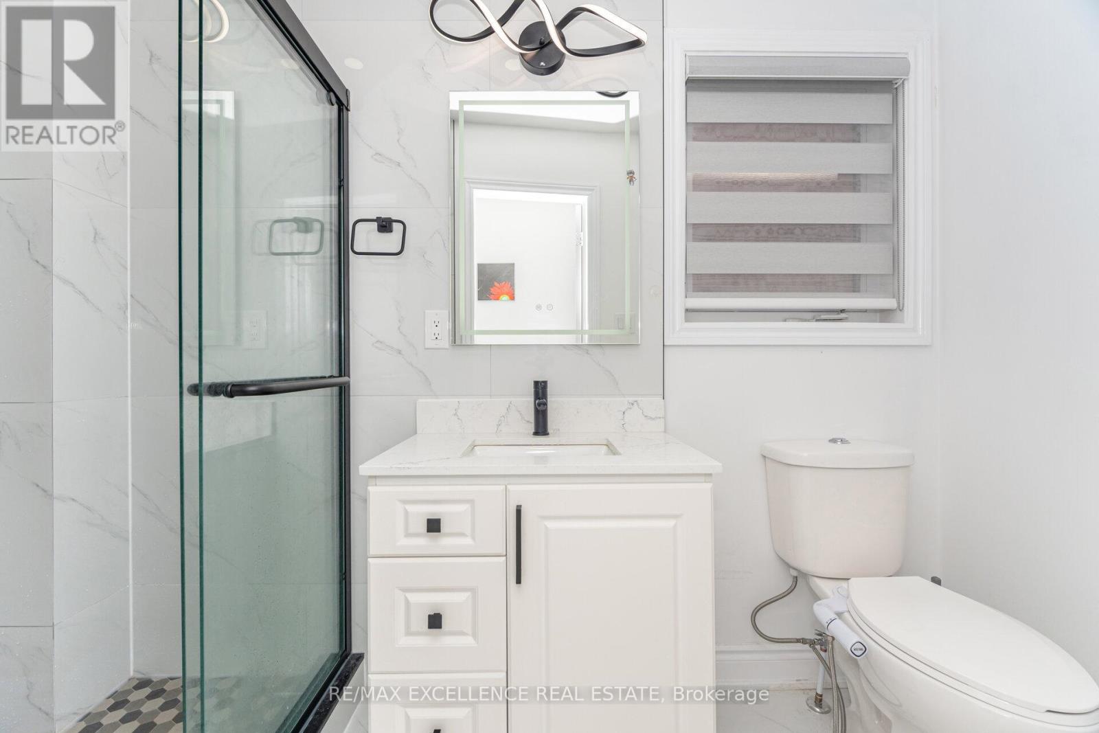 36 Coppermill Drive W, Brampton, Ontario  L7A 1M8 - Photo 16 - W12427138