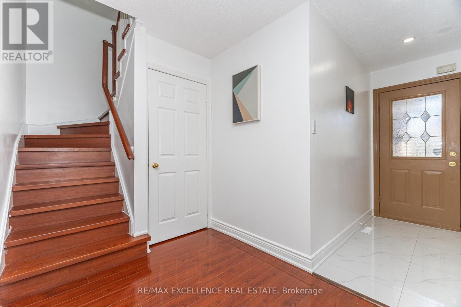 36 Coppermill Drive W, Brampton, Ontario  L7A 1M8 - Photo 17 - W12427138
