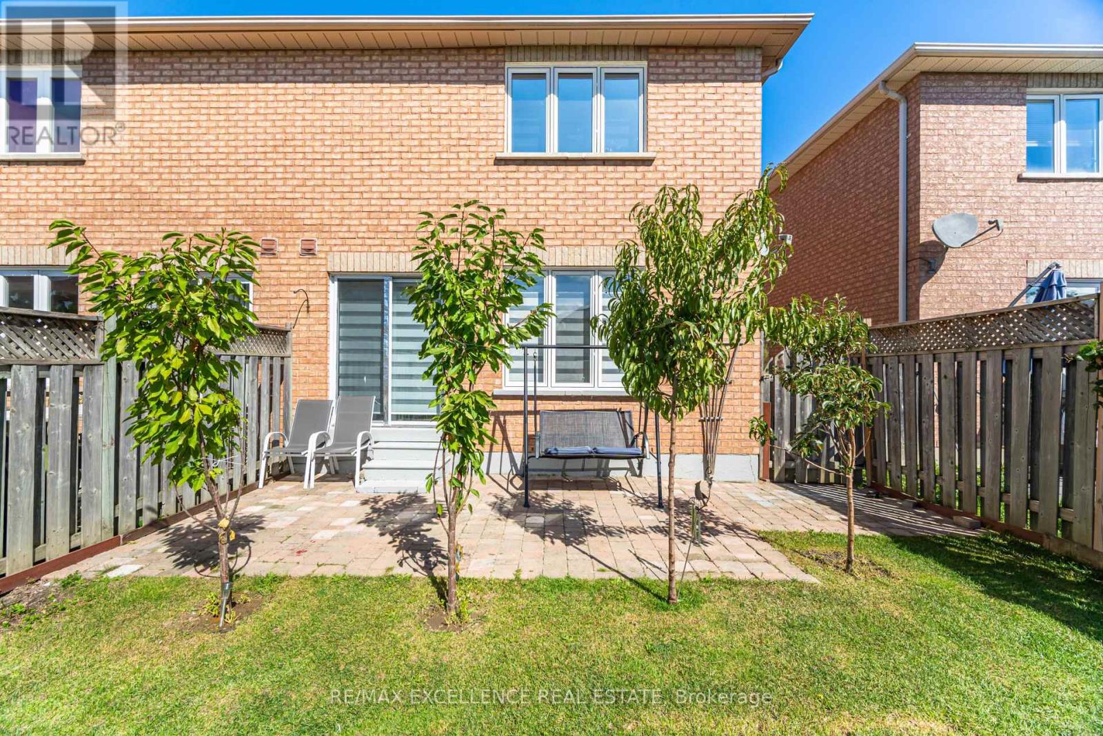 36 Coppermill Drive W, Brampton, Ontario  L7A 1M8 - Photo 39 - W12427138