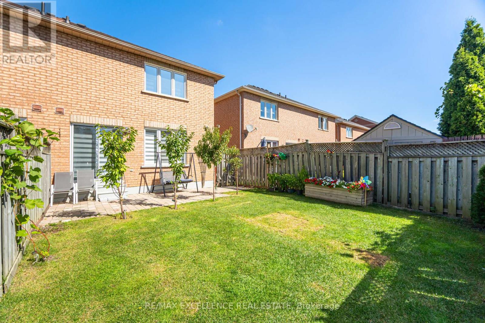 36 Coppermill Drive W, Brampton, Ontario  L7A 1M8 - Photo 41 - W12427138