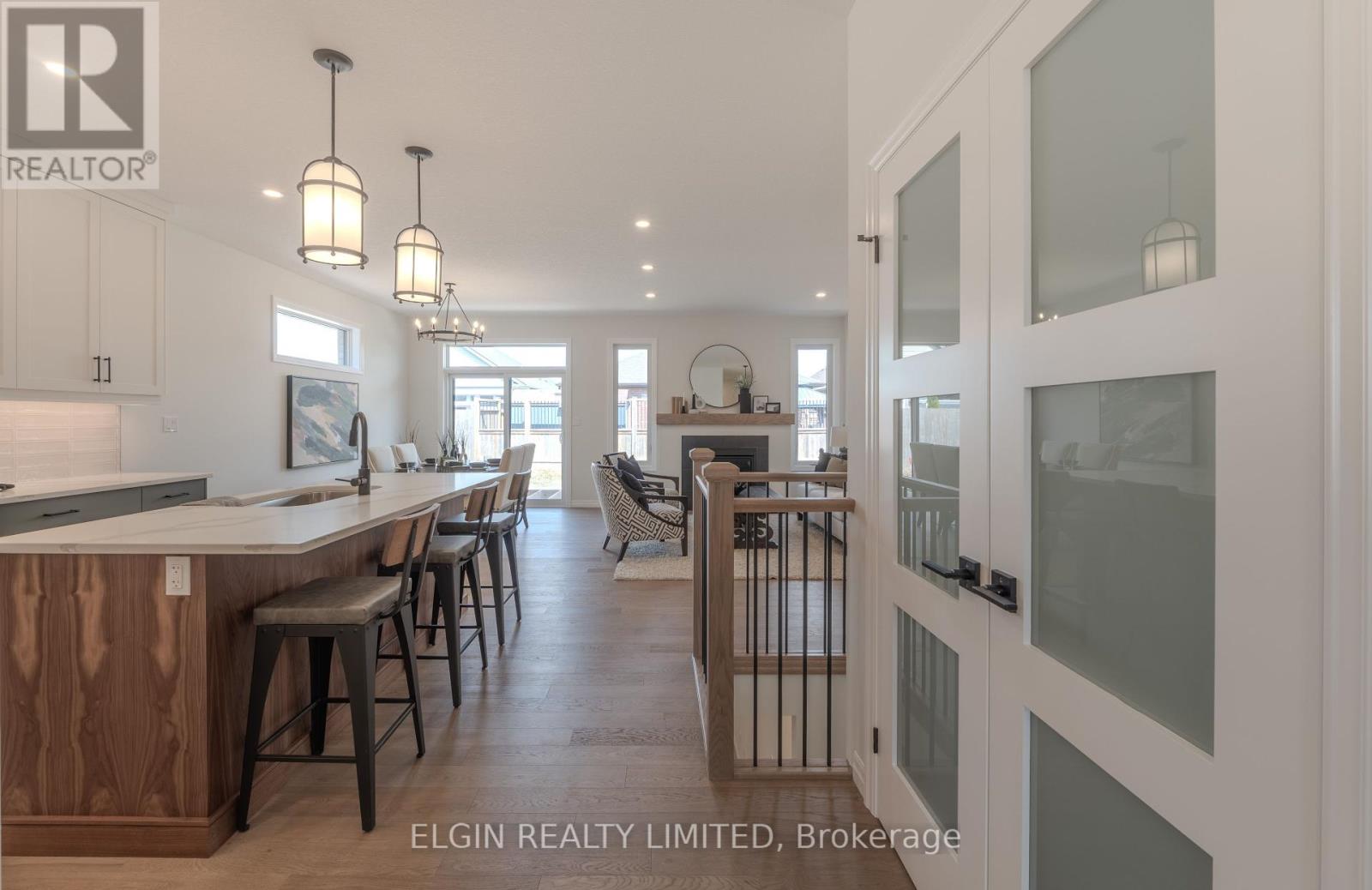 42197 Mcbain Line, Central Elgin, Ontario  N5P 0E4 - Photo 5 - X12415818