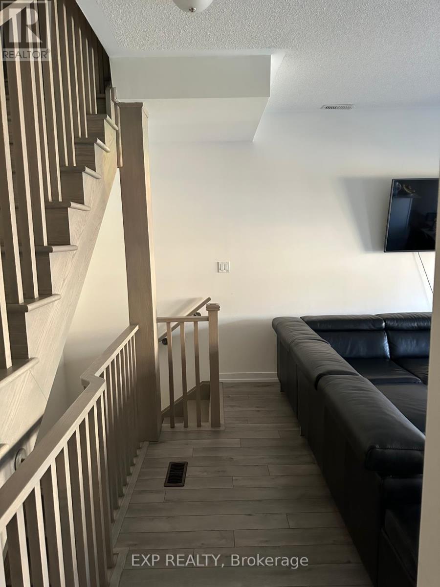 Lorem Ipsum Dolor S, Milton, Ontario  L9E  - Photo 3 - DEMO28856566