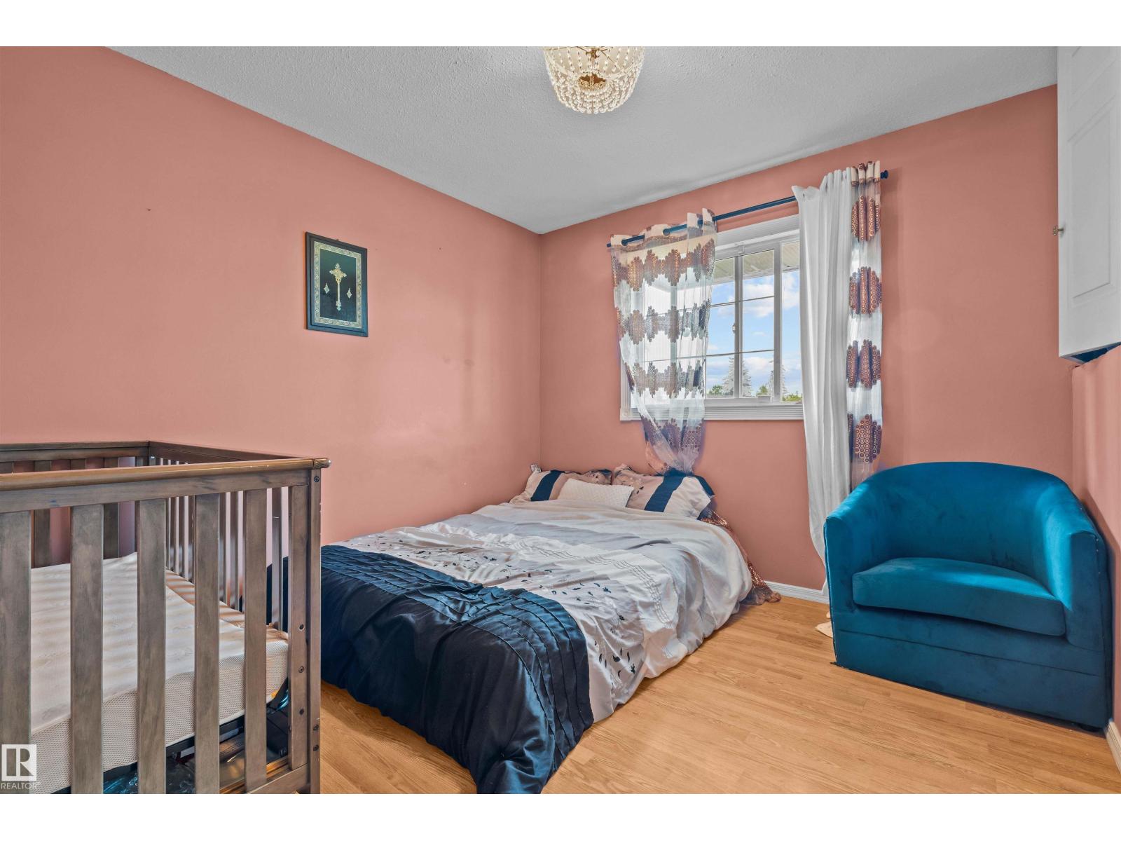 9919 170 Av Nw, Edmonton, Alberta  T5X 3G3 - Photo 13 - E4447139
