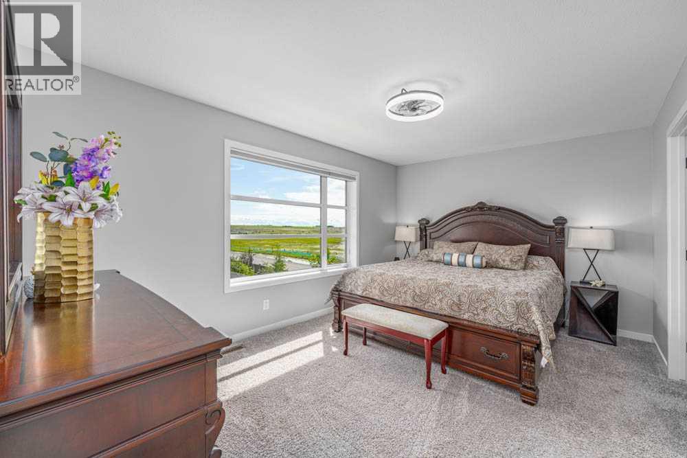 105 Lawthorn Greenway Se, Airdrie, Alberta  T4A 3M7 - Photo 19 - A2247196