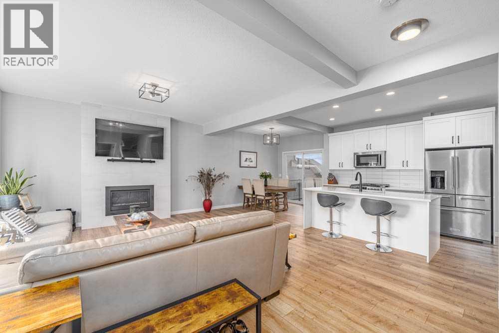 105 Lawthorn Greenway Se, Airdrie, Alberta  T4A 3M7 - Photo 6 - A2247196