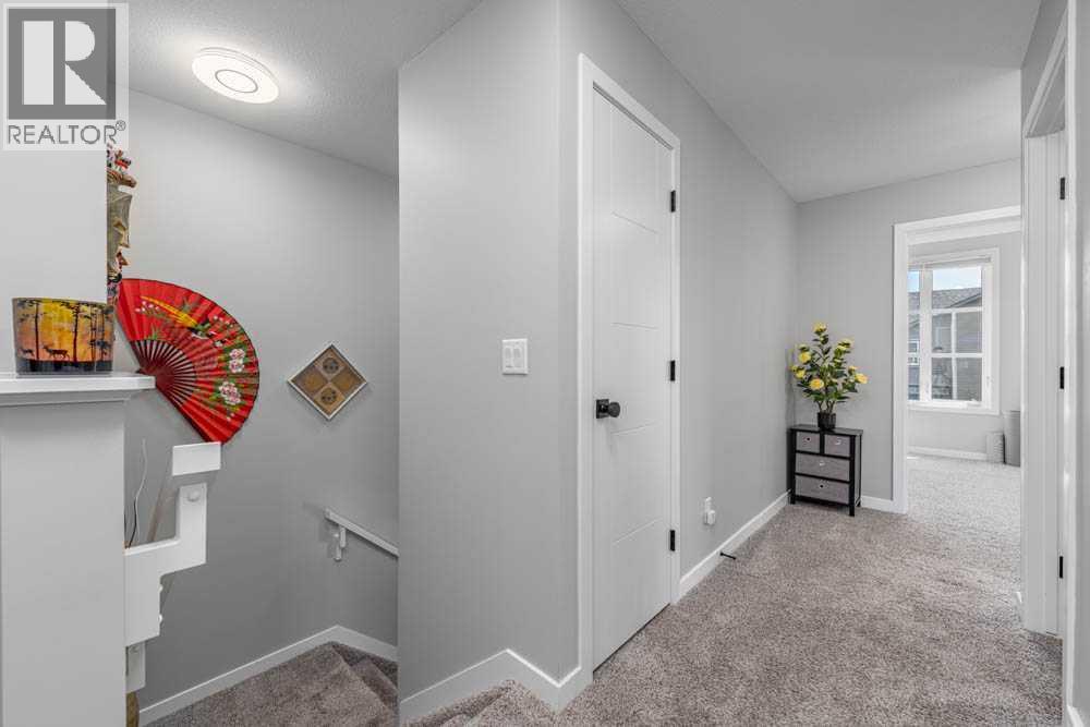 105 Lawthorn Greenway Se, Airdrie, Alberta  T4A 3M7 - Photo 18 - A2247196