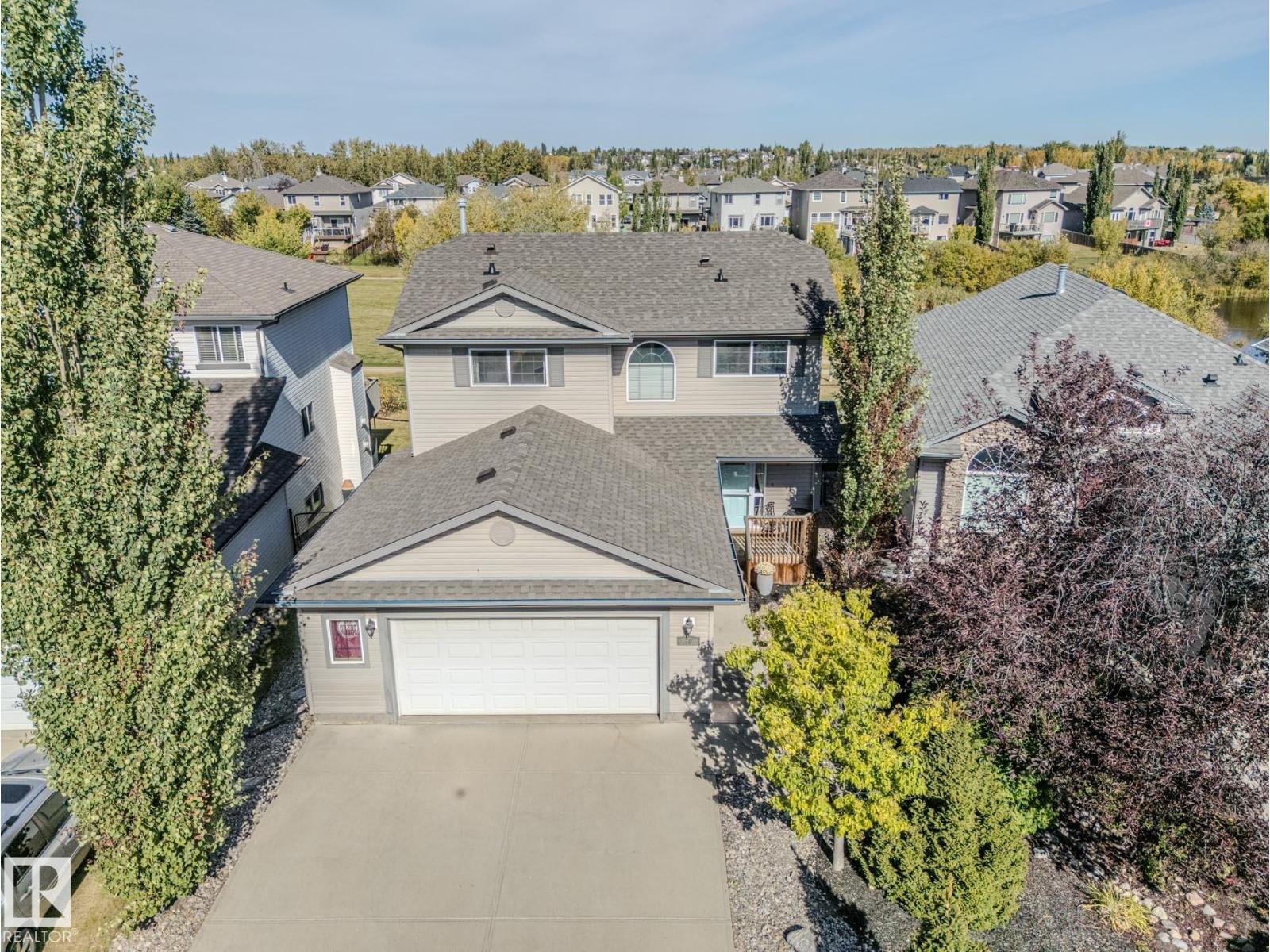 30 Foxboro Ru, Sherwood Park, Alberta  T8A 6M7 - Photo 2 - E4459266