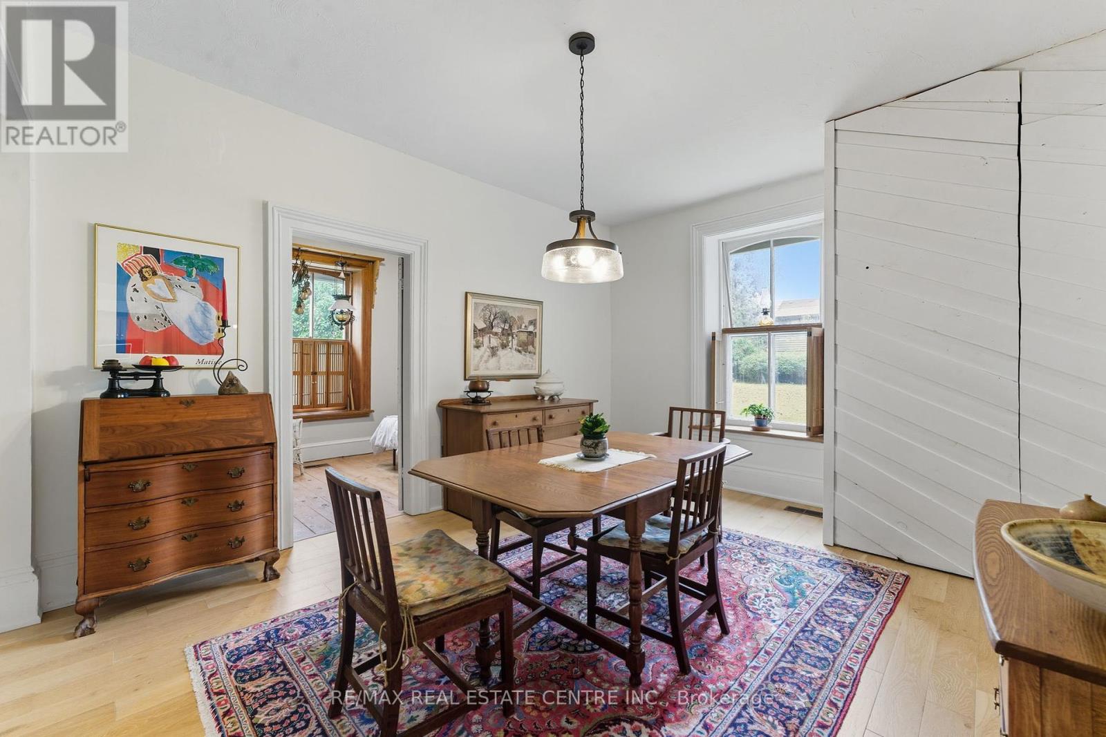 9 Dumfries Street, Cambridge, Ontario  N1S 1Y6 - Photo 8 - X12427082
