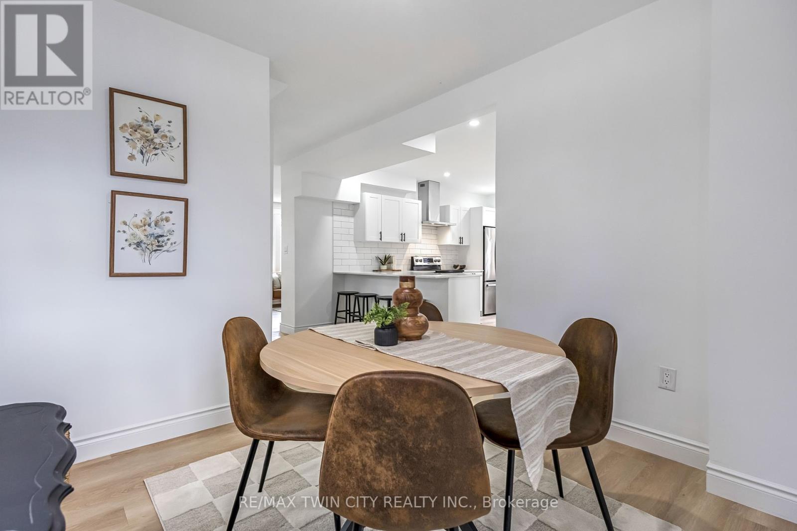15 Hawarden Avenue, Brantford, Ontario  N3T 4H2 - Photo 10 - X12427086