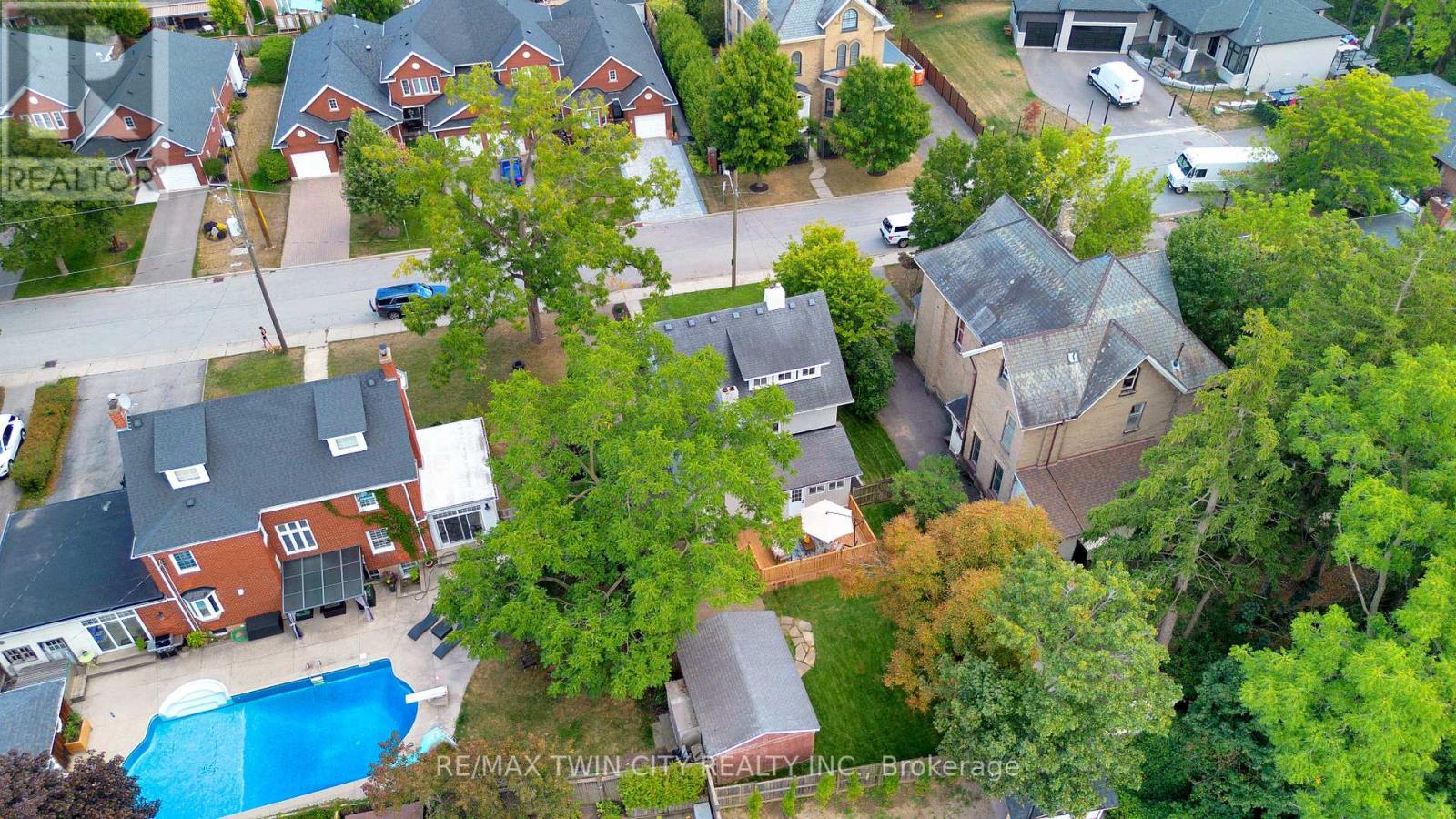 15 Hawarden Avenue, Brantford, Ontario  N3T 4H2 - Photo 43 - X12427086