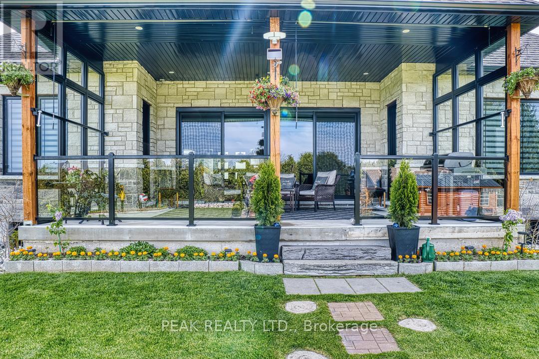 45 Wellington Street S, Ashfield-Colborne-Wawanosh, Ontario  N7A 3X9 - Photo 47 - X12427088