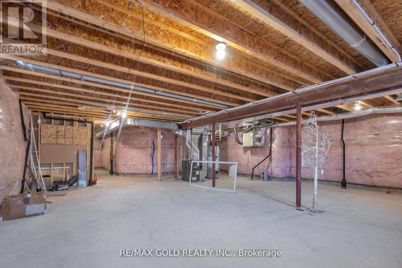63 Compass Trail, Cambridge, Ontario  N3E 0B3 - Photo 37 - X12427130