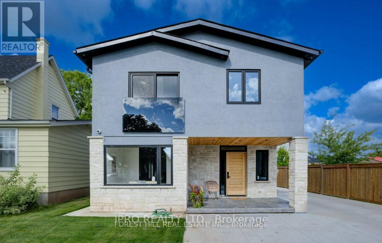 4392 Ontario Street, Lincoln, Ontario  L0R 1B0 - Photo 1 - X12427134