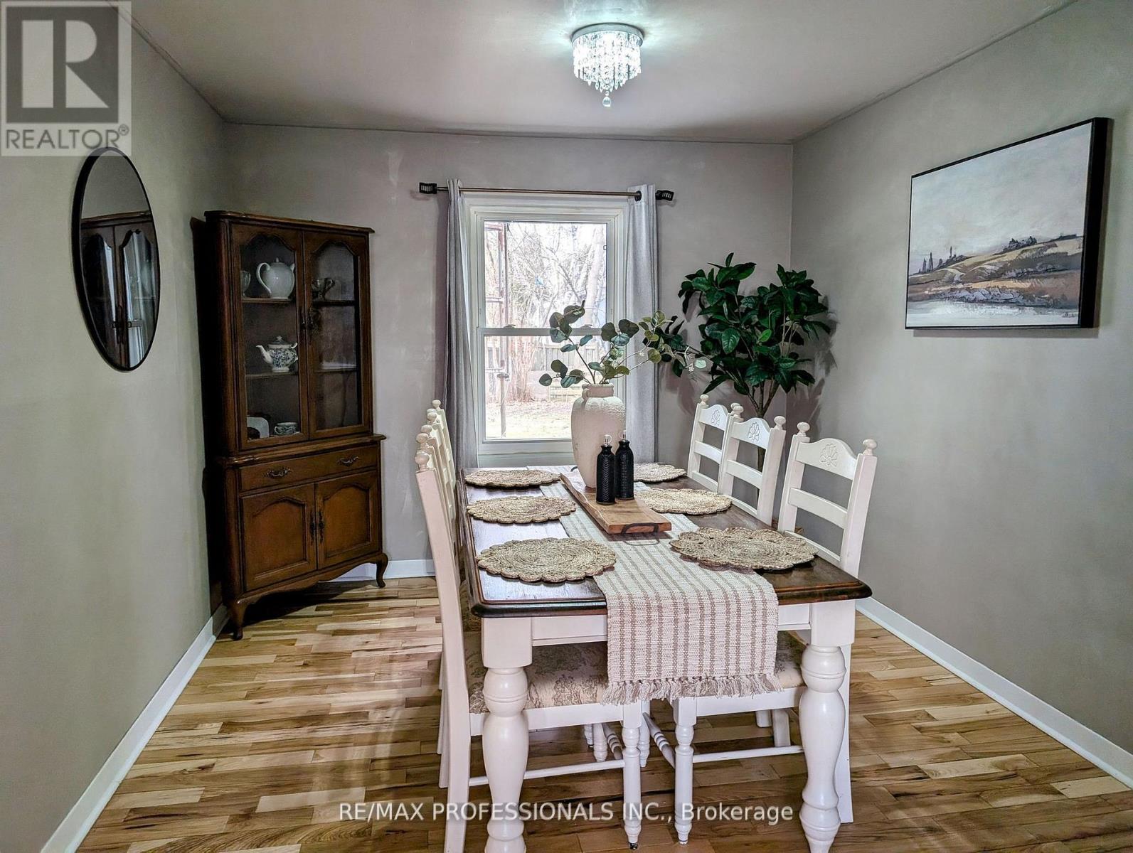6 Fraser Street, Port Hope, Ontario  L1A 2A1 - Photo 11 - X12427142