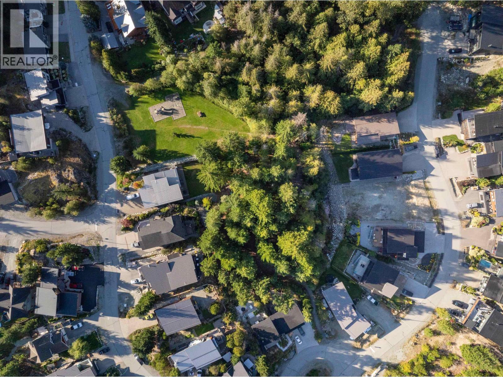 1317 Eagle Drive, Pemberton, British Columbia  V0N 2L0 - Photo 11 - R3051964