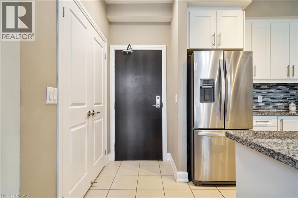 272 Georgian Drive Unit# 306, Oakville, Ontario  L6H 0K4 - Photo 2 - 40773554
