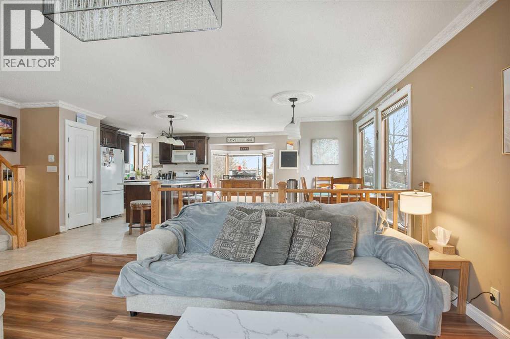 65 Wiltshire Boulevard, Red Deer, Alberta  T4N 6L2 - Photo 5 - A2214228