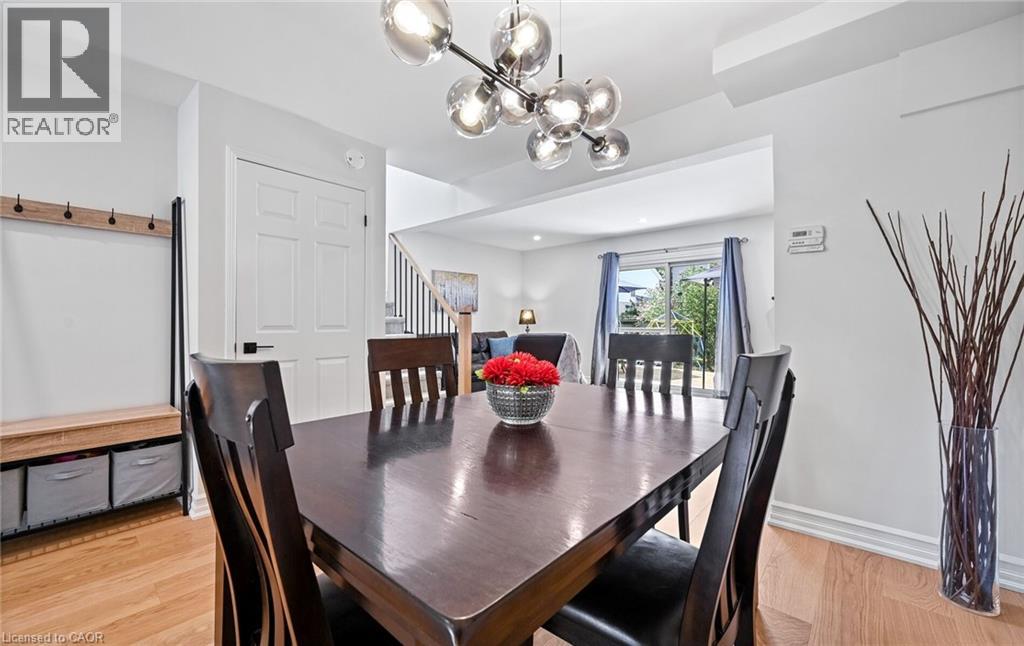 2048 Chrisdon Road, Burlington, Ontario  L7M 3W9 - Photo 10 - 40771523