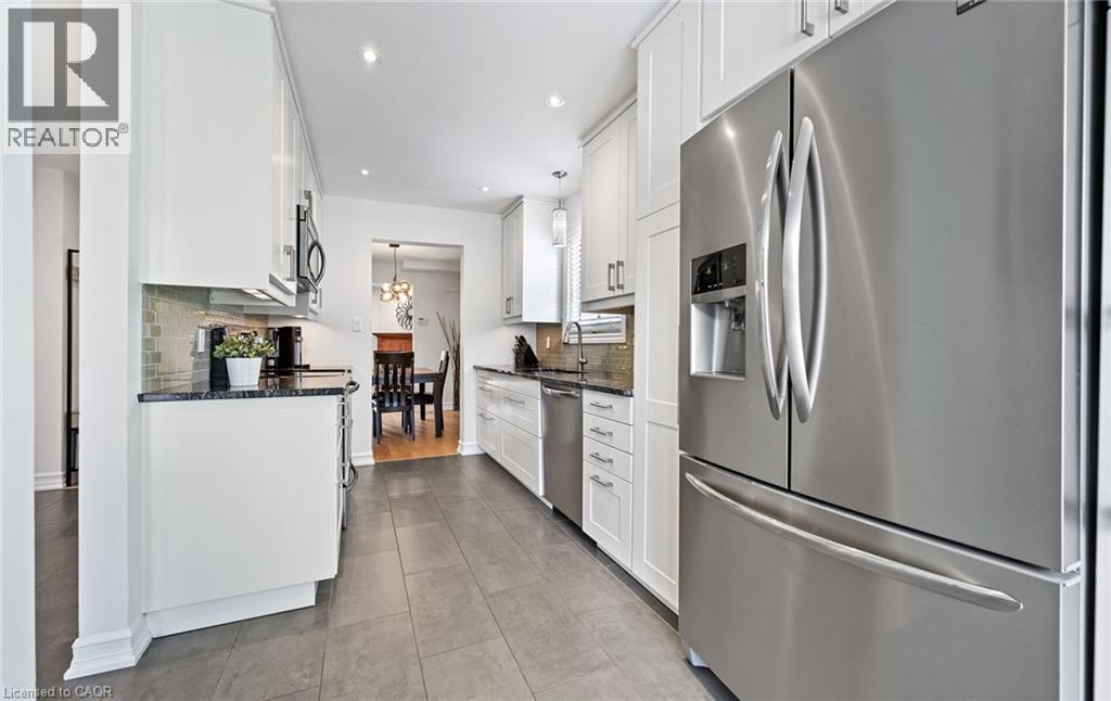 2048 Chrisdon Road, Burlington, Ontario  L7M 3W9 - Photo 14 - 40771523