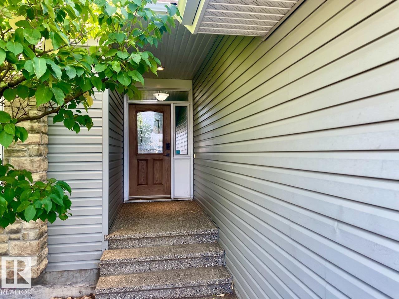 8711 208 St Nw, Edmonton, Alberta  T5T 6Y2 - Photo 3 - E4459500