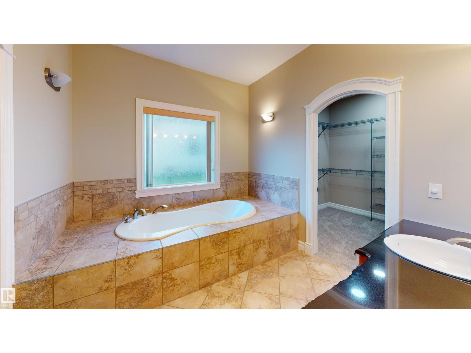8711 208 St Nw, Edmonton, Alberta  T5T 6Y2 - Photo 18 - E4459500