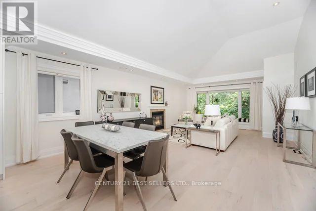 1595 Calverton Court, Mississauga, Ontario  L5G 2W4 - Photo 12 - W12425098